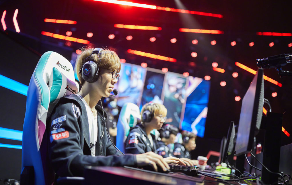 短道速滑比赛视频回放 短道速滑比赛视频回放