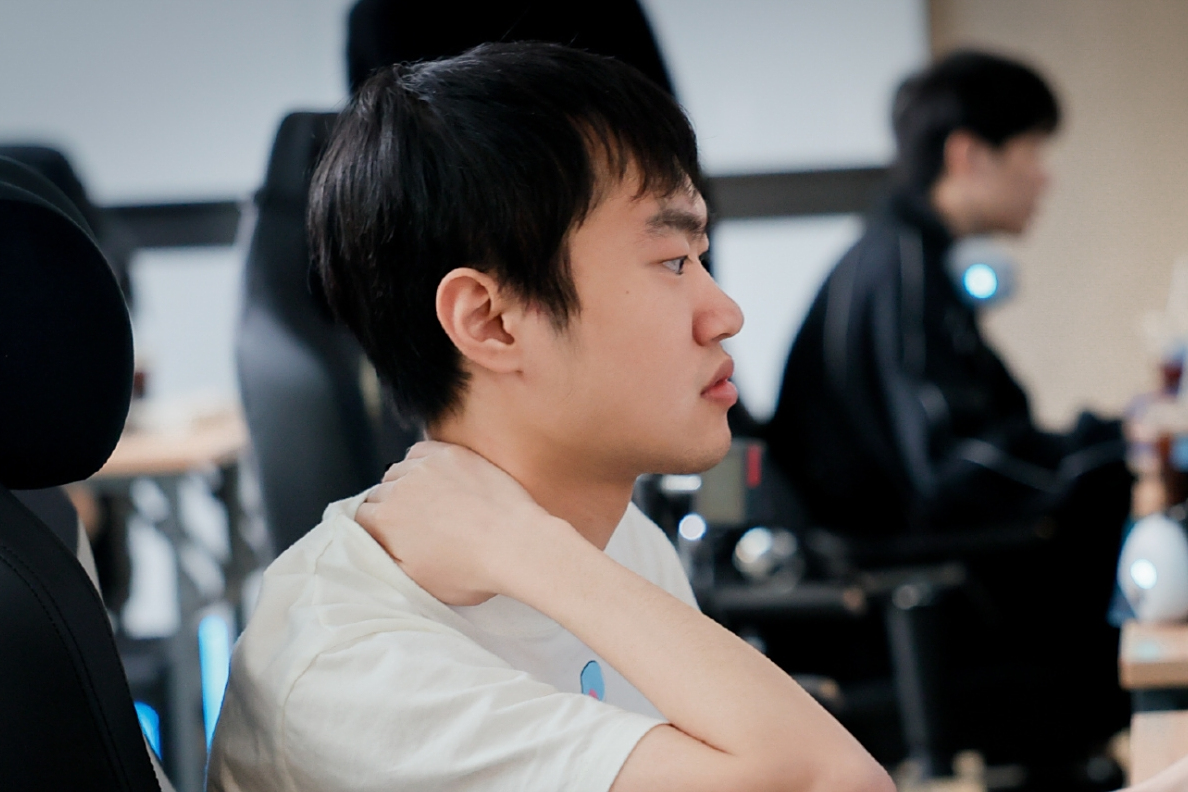 Rookie重返赛场,重返赛场首场状态出色,DWG观众沸腾!热度持续攀升的简单介绍 Rookie重返赛场,重返赛场首场状态出色,DWG观众沸腾!热度持续攀升的简单介绍