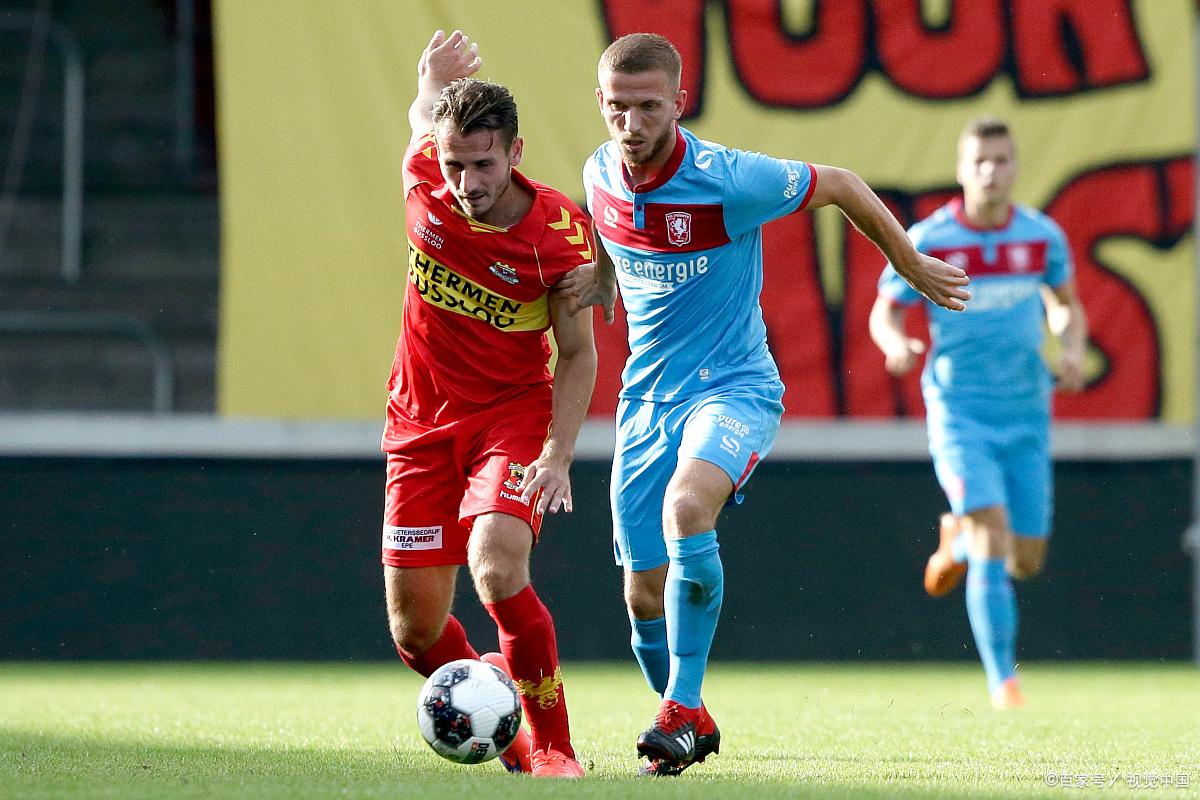 波尔图发布备战花絮,国际比赛日伤情更新,荷甲任务艰巨,高层口径保持一致 波尔图发布备战花絮,国际比赛日伤情更新,荷甲任务艰巨,高层口径保持一致