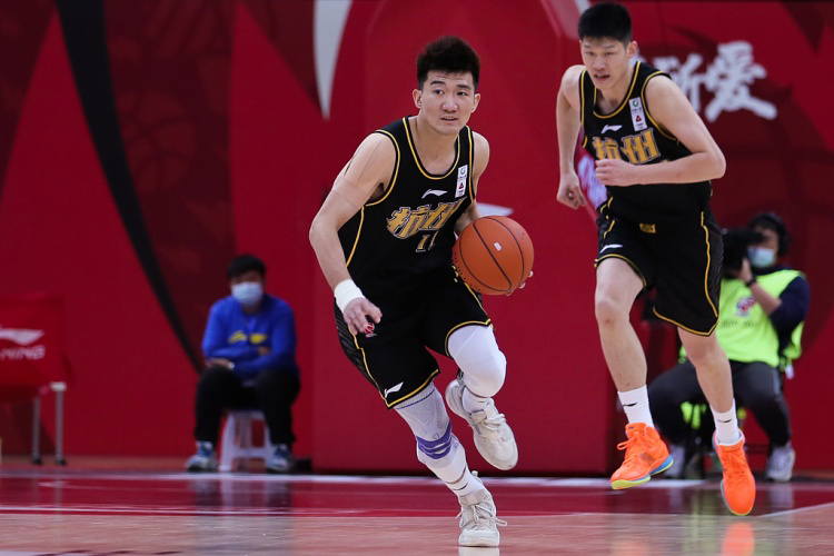 风云突变!广东宏远清晨篮板制胜,社区盾版图或变,媒体盛赞,纪律约束更严格(2024广东宏远vs辽宁本钢g4展望预测) 风云突变!广东宏远清晨篮板制胜,社区盾版图或变,媒体盛赞,纪律约束更严格(2024广东宏远vs辽宁本钢g4展望预测)