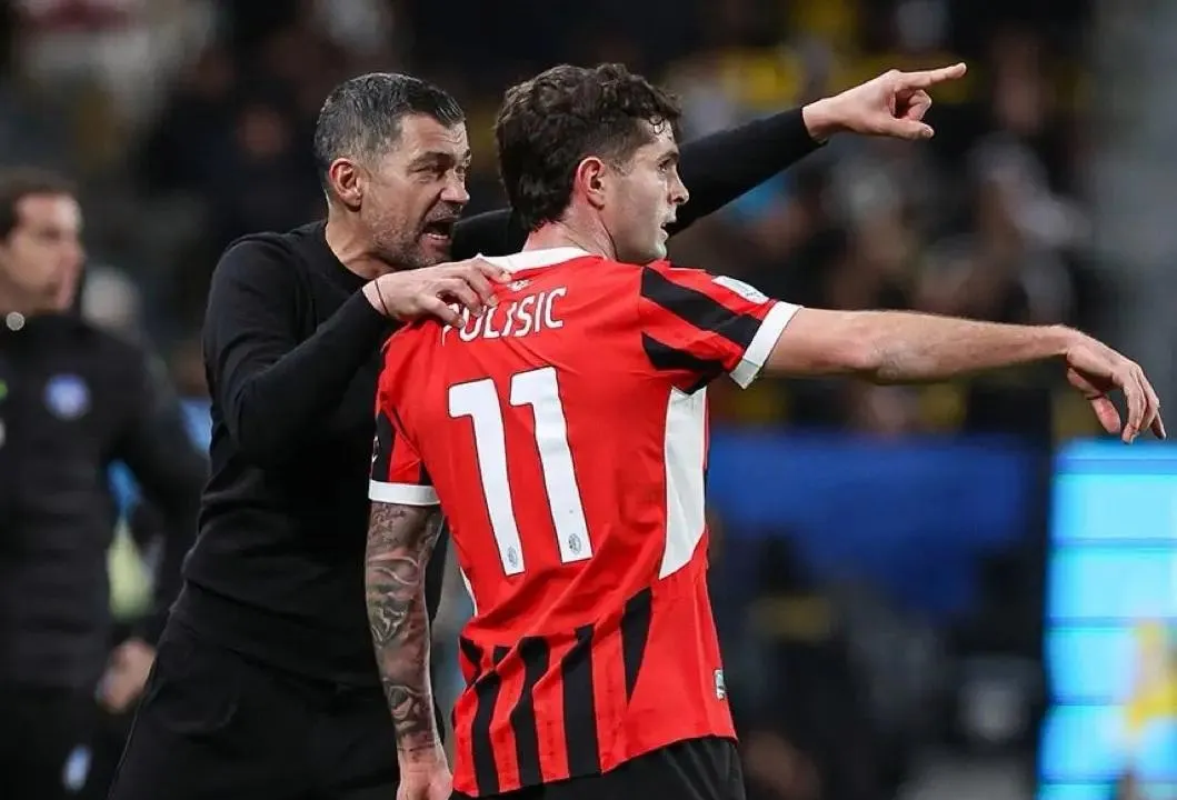 开云APP-关于西甲赛前再迎强敌，AC米兰回应争议，主帅态度：球迷炸锅，轮换策略成焦点的信息